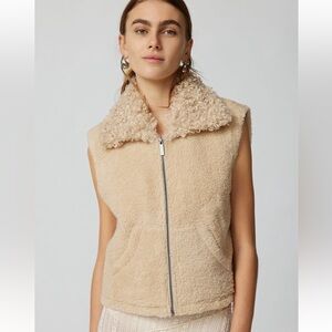 Native Youth Cream Sherpa Vest